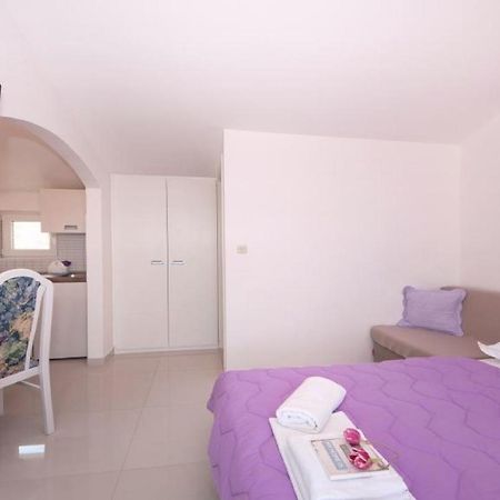 Apartments Angela บาชกาโวดา ภายนอก รูปภาพ