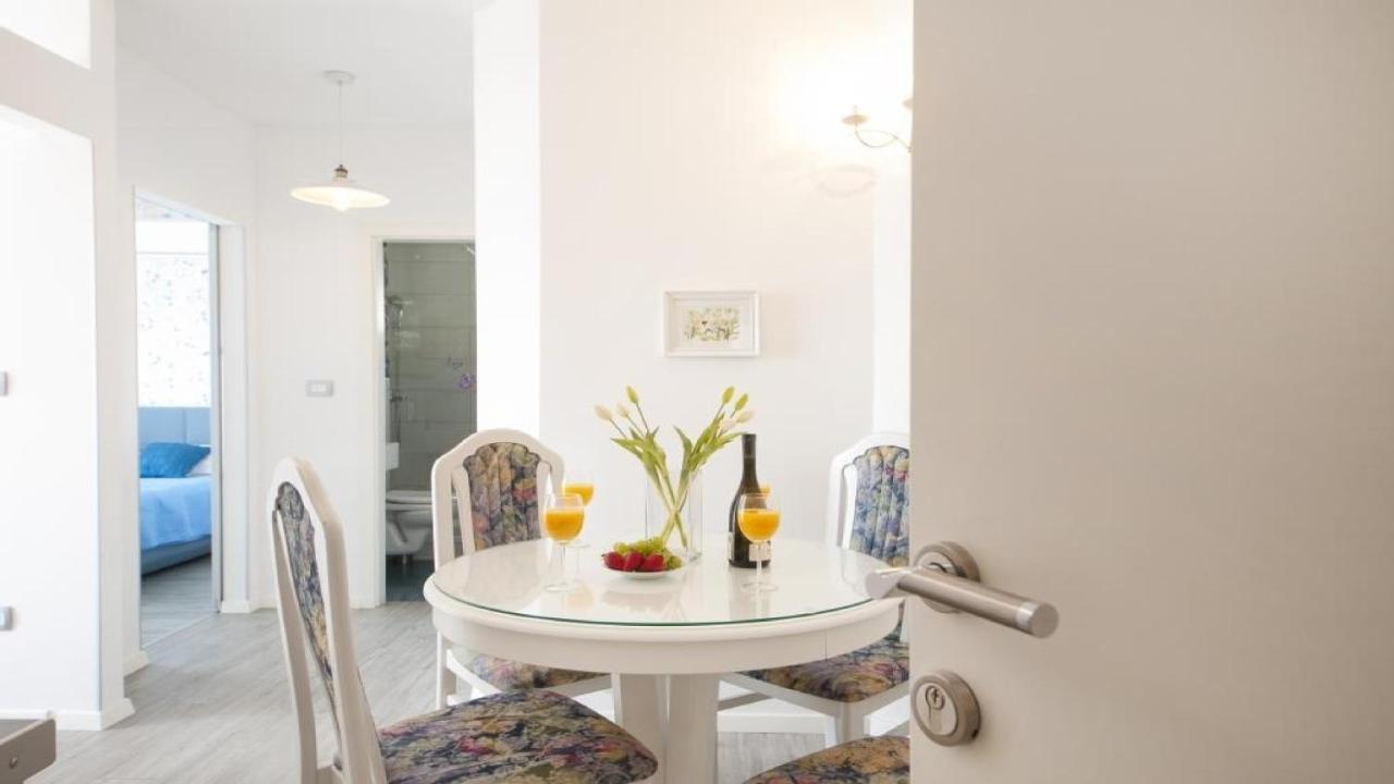 Apartments Angela บาชกาโวดา ภายนอก รูปภาพ