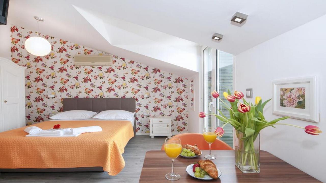Apartments Angela บาชกาโวดา ภายนอก รูปภาพ