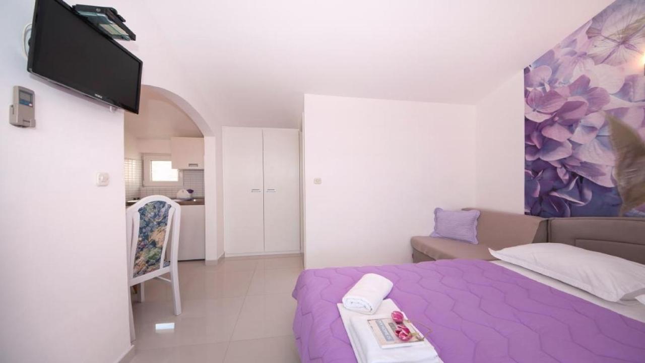 Apartments Angela บาชกาโวดา ภายนอก รูปภาพ